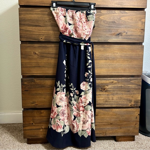 Rose Print Strapless Dress - Picture 3 of 5